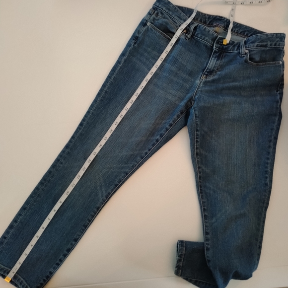 Tommy ankle crop mid-wash women's jeans. - Picture 6 of 9